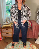 Loose and Comfortable Leaf-Patterned Blouse