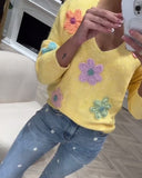Long-Sleeved Floral V-Neck Pullover
