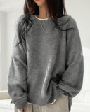 Minimalist Crewneck Loose-Fit Sweater