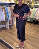 Solid Color Slim Waist Pleated Dress