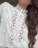 Lace Half Turtleneck Blouse