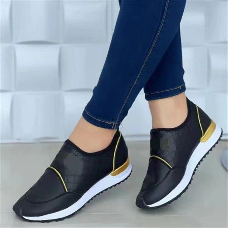 Colorblock Round Toe Flat Loafers